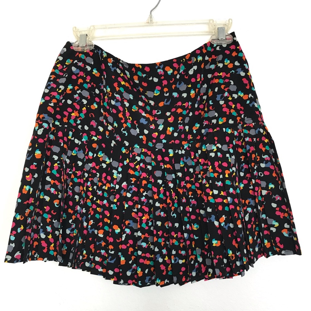 Hinge drop pleat skirt size 6